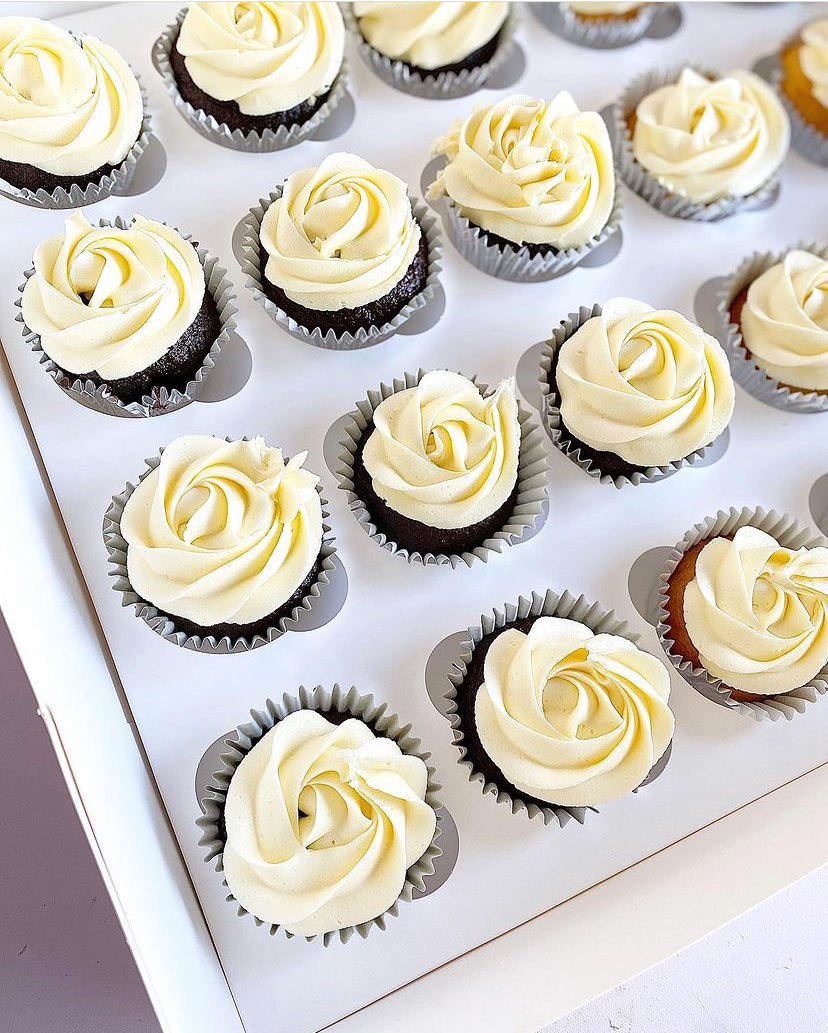 Plain Cupcakes